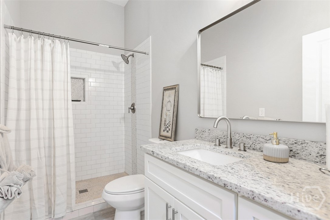 537 E Congress Street A & B Property Photo 46