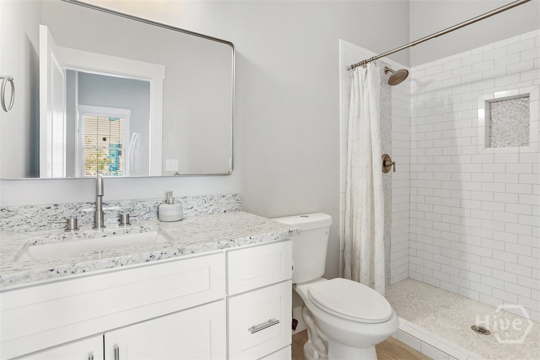 537 E Congress Street A & B Property Photo 51