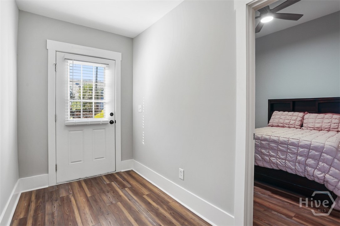 537 E Congress Street A & B Property Photo 53
