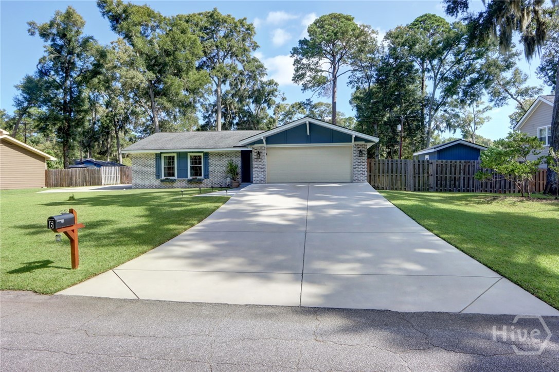 6 Coffee Woods Drive Property Photo 3