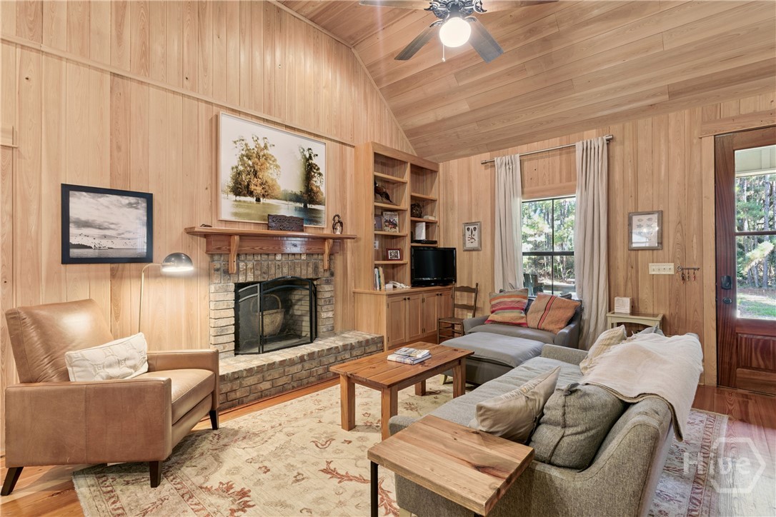1306 Walker Road Property Photo 13