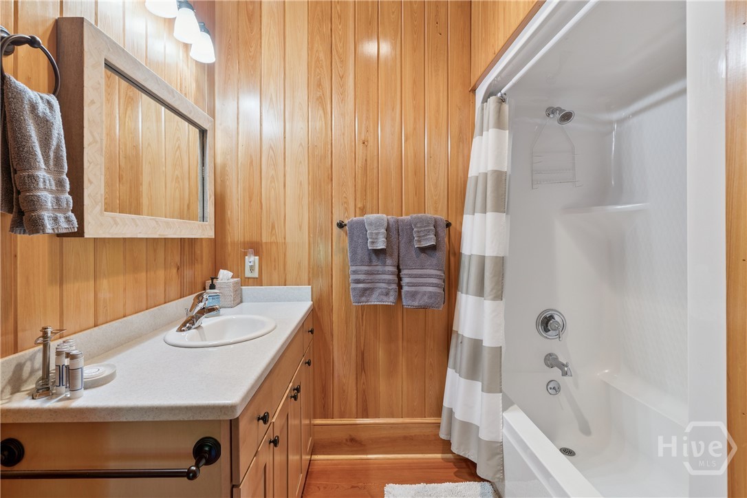 1306 Walker Road Property Photo 16