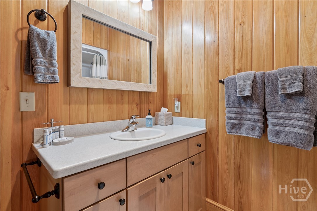 1306 Walker Road Property Photo 17
