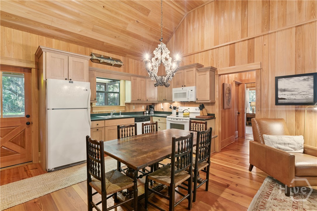 1306 Walker Road Property Photo 24