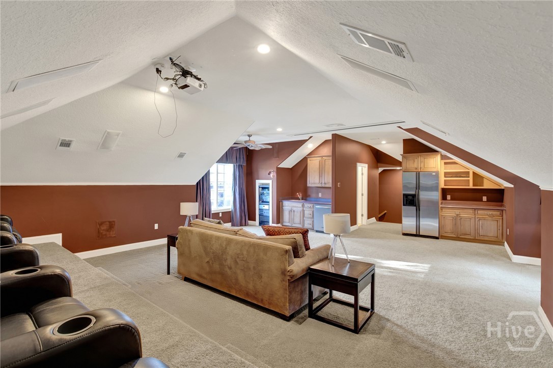 27 Shore Road Property Photo 19