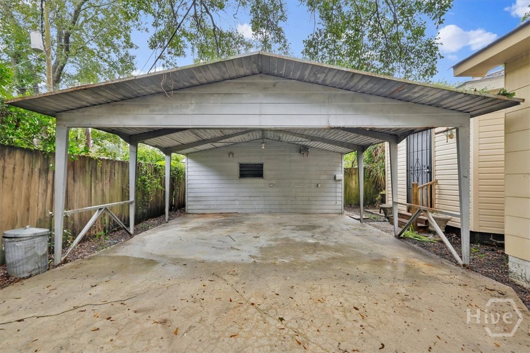 2403 Florida Avenue Property Photo 4