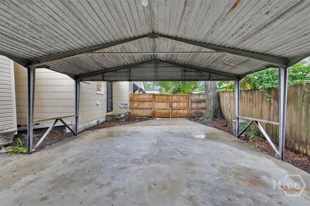 2403 Florida Avenue Property Photo 5