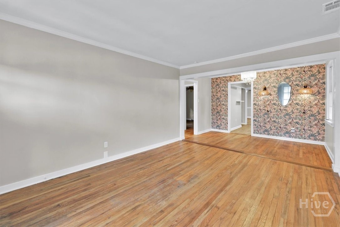 2403 Florida Avenue Property Photo 9