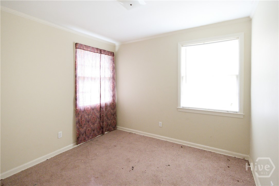701 Highland Drive Property Photo 7