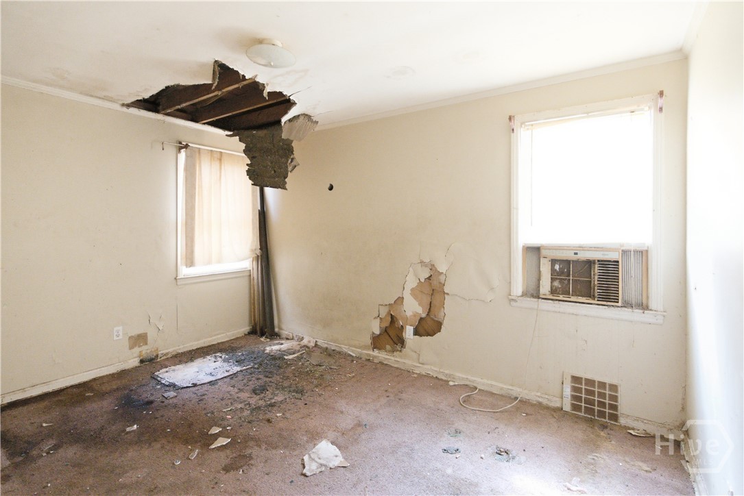 701 Highland Drive Property Photo 8