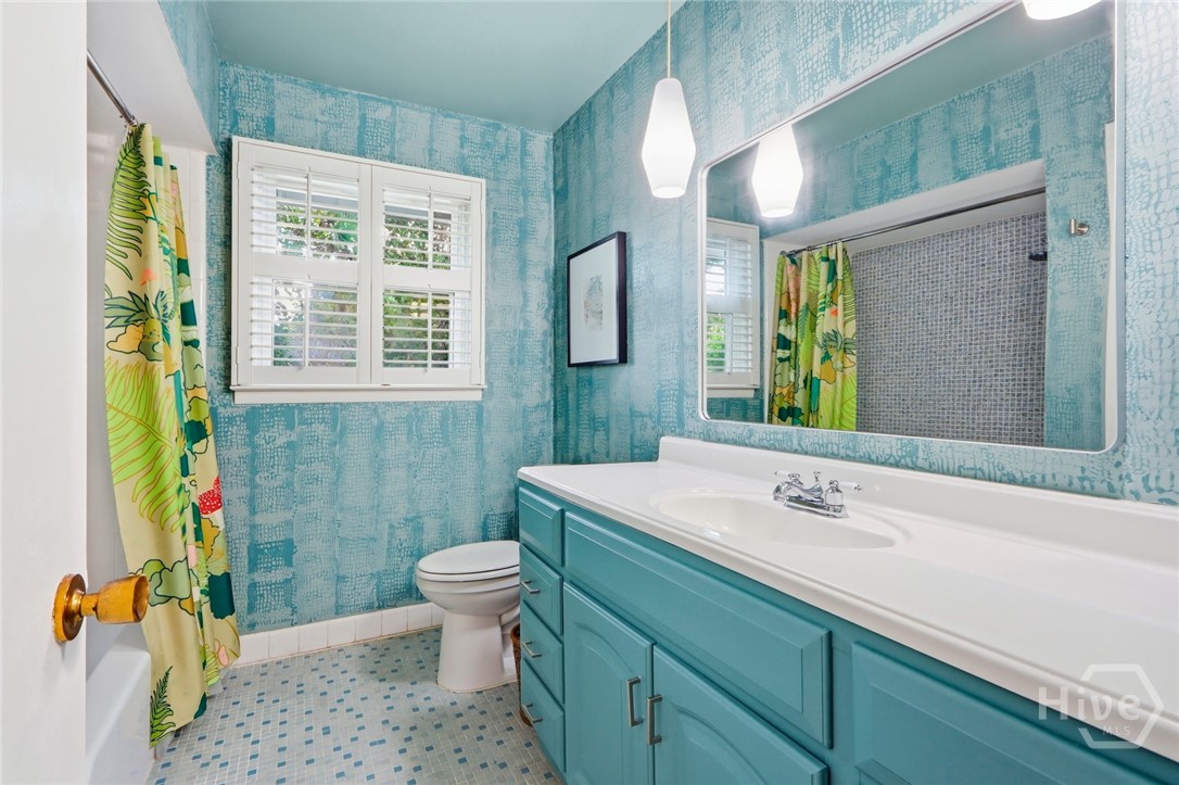13104 Largo Drive Property Photo 32
