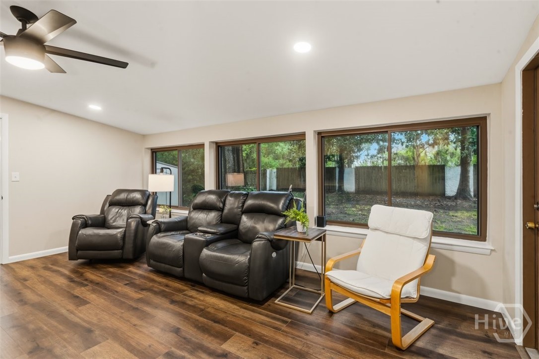 4 Saint Moritz Court Property Photo 19