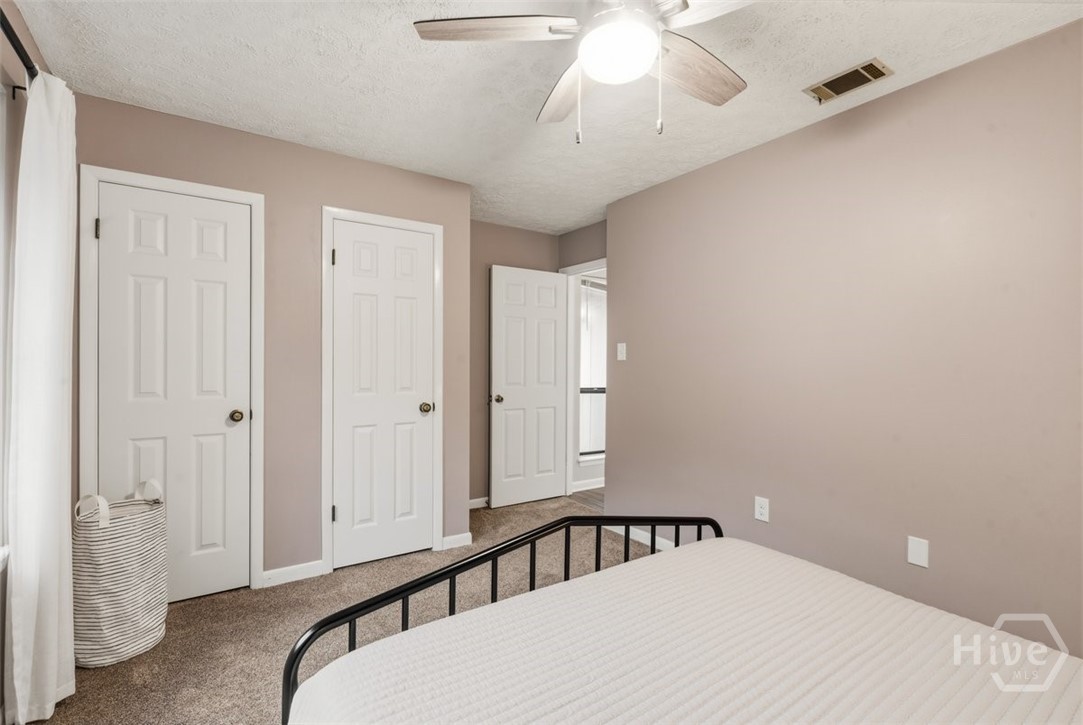 4 Saint Moritz Court Property Photo 23
