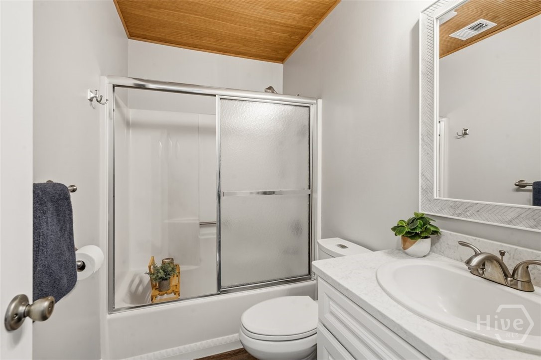 4 Saint Moritz Court Property Photo 24