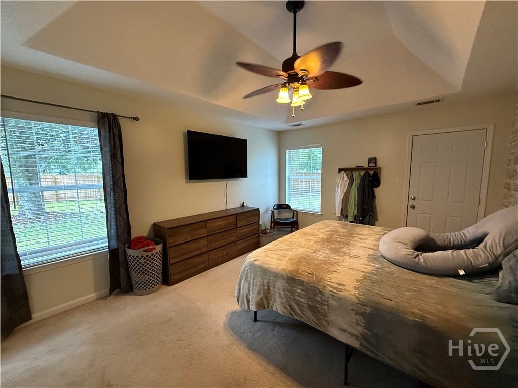 144 Arlington Court Property Photo 16