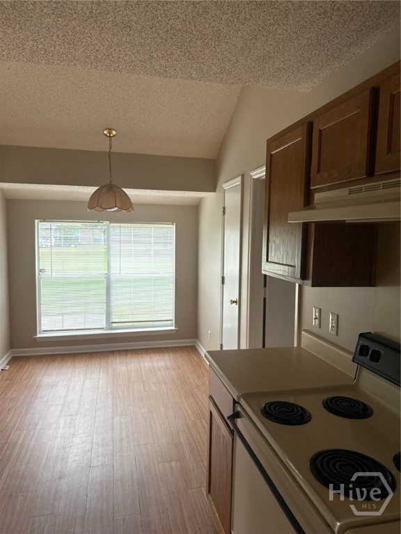 40 Lewis Drive Property Photo 5