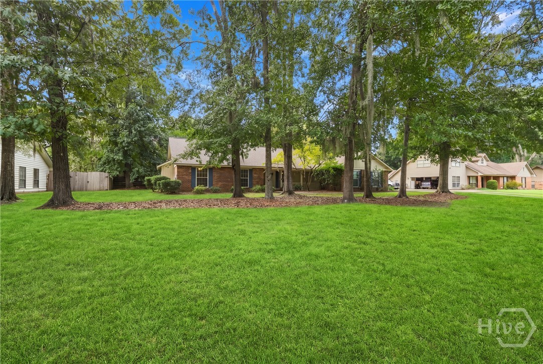 228 Davis Road Property Photo 2