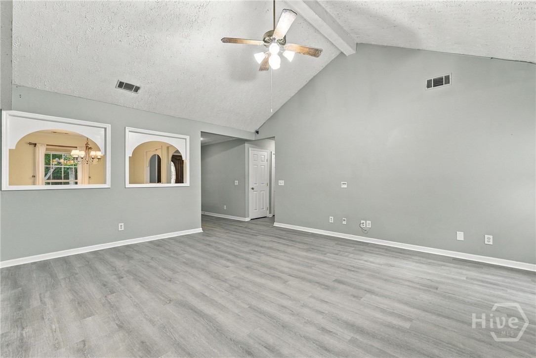 228 Davis Road Property Photo 9