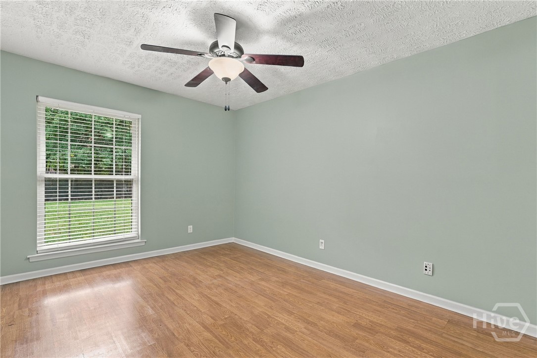 228 Davis Road Property Photo 27