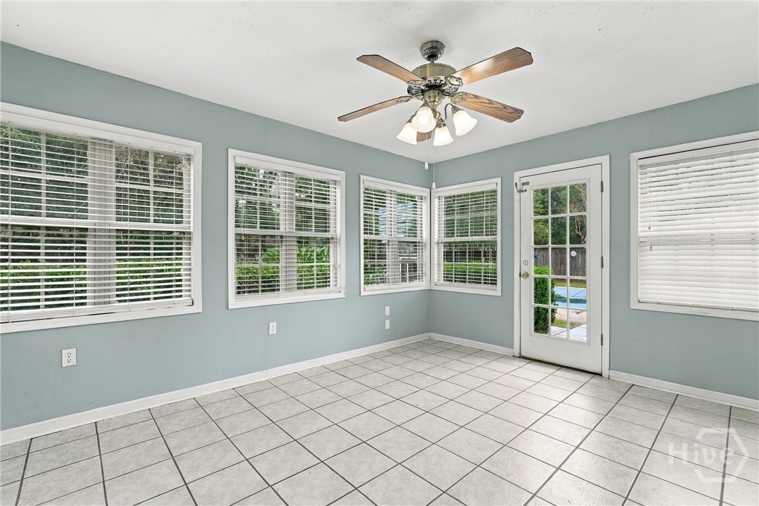228 Davis Road Property Photo 32