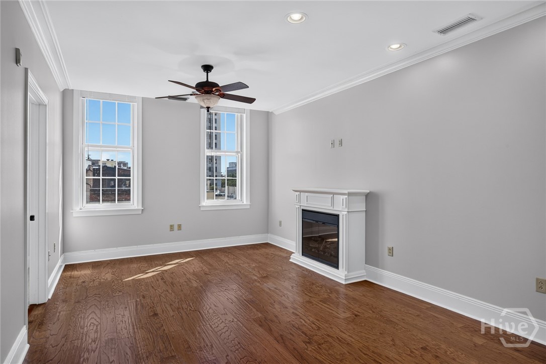 5 Whitaker Street 401 Property Photo 16