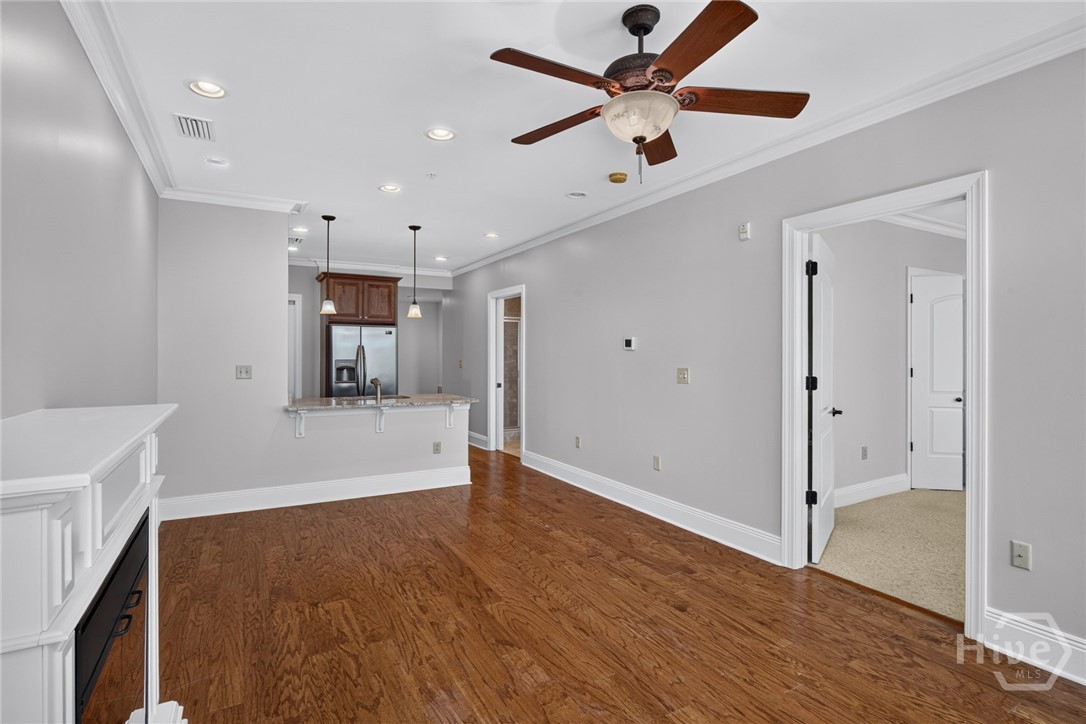 5 Whitaker Street 401 Property Photo 22