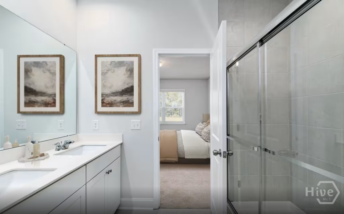 186 Elwood Road Property Photo 8