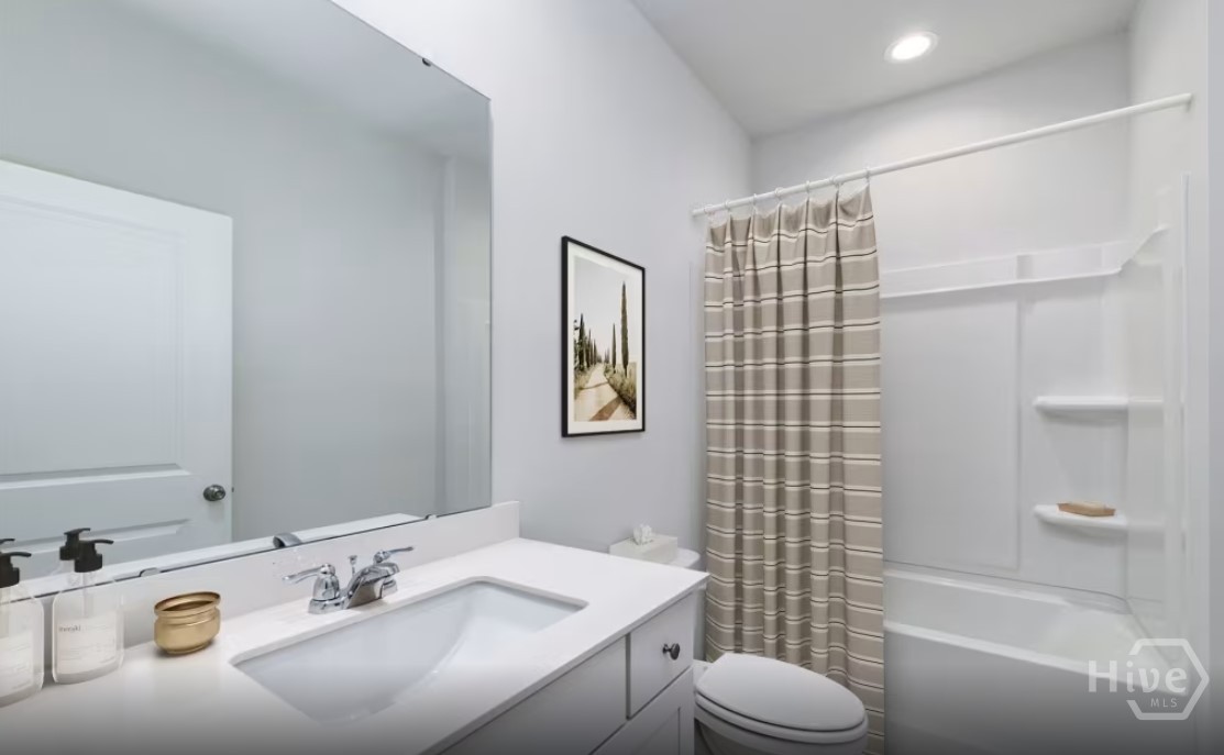 186 Elwood Road Property Photo 10