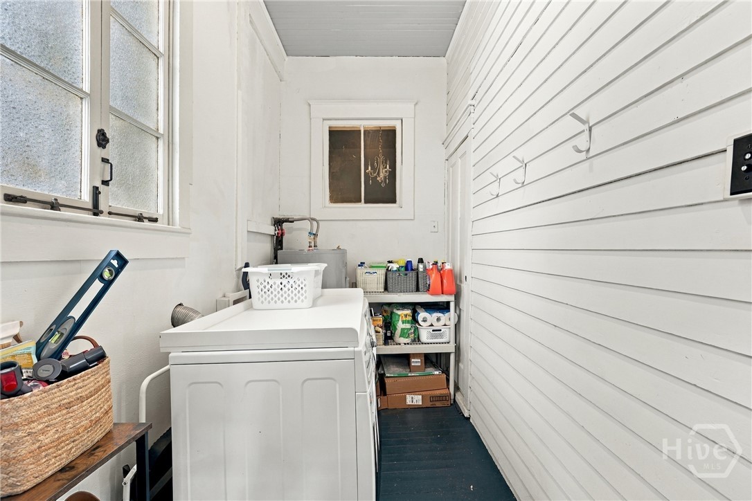 115 E 36th Street Property Photo 20