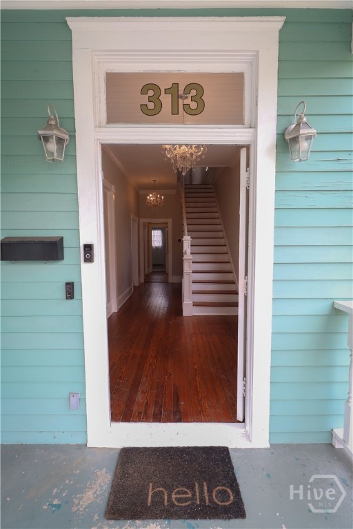 313 W 33rd Street Property Photo 3