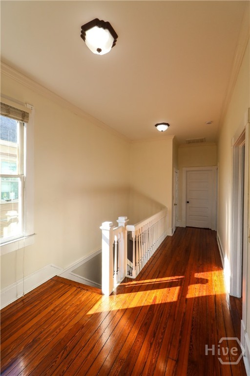 313 W 33rd Street Property Photo 15