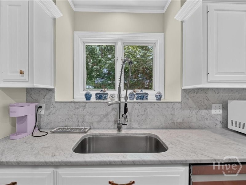 1 Black Hawk Trail Property Photo 15