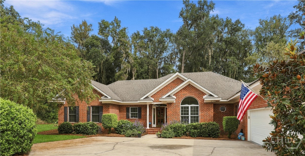 122 Winterberry Drive Property Photo 1