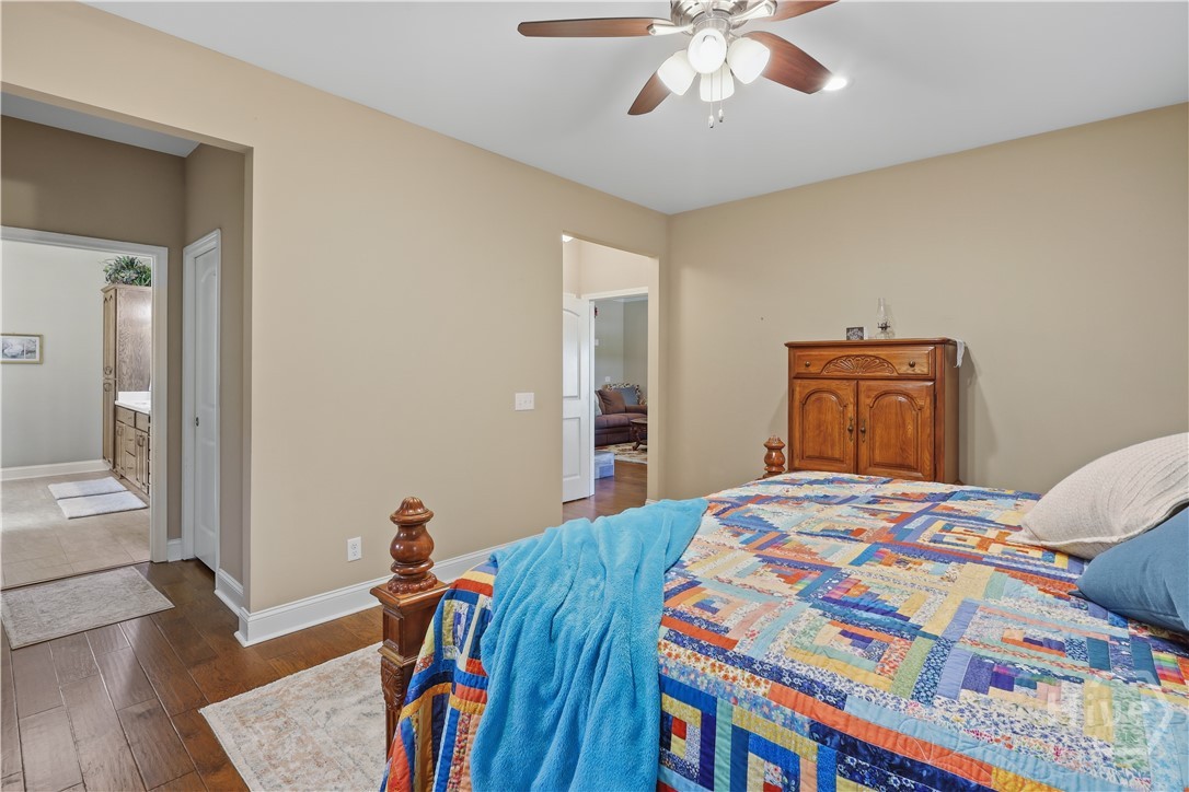 255 Rogers Circle Property Photo 13