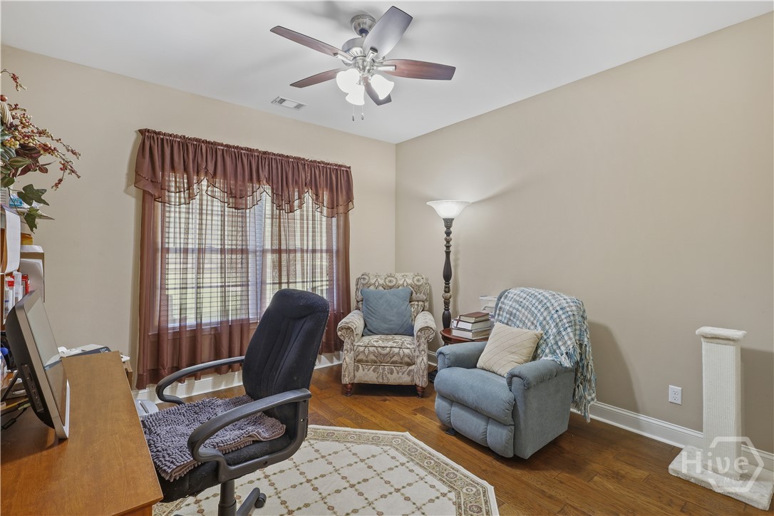 255 Rogers Circle Property Photo 17