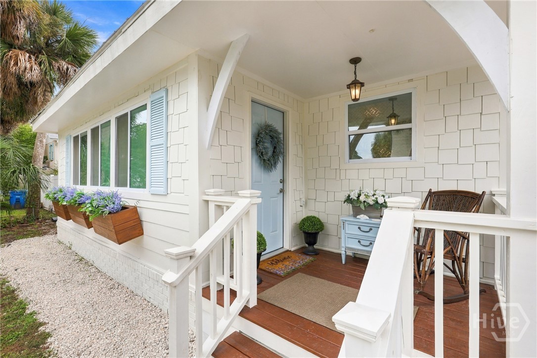 1213 5th Avenue Property Photo 2