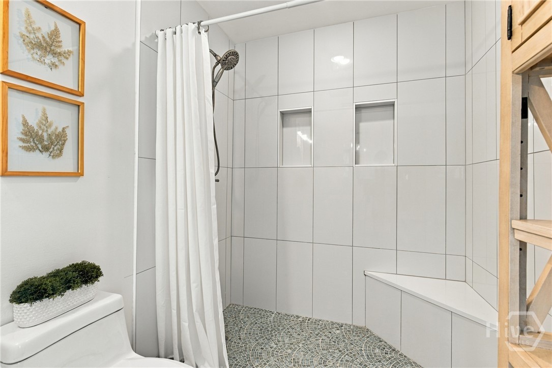 1213 5th Avenue Property Photo 32