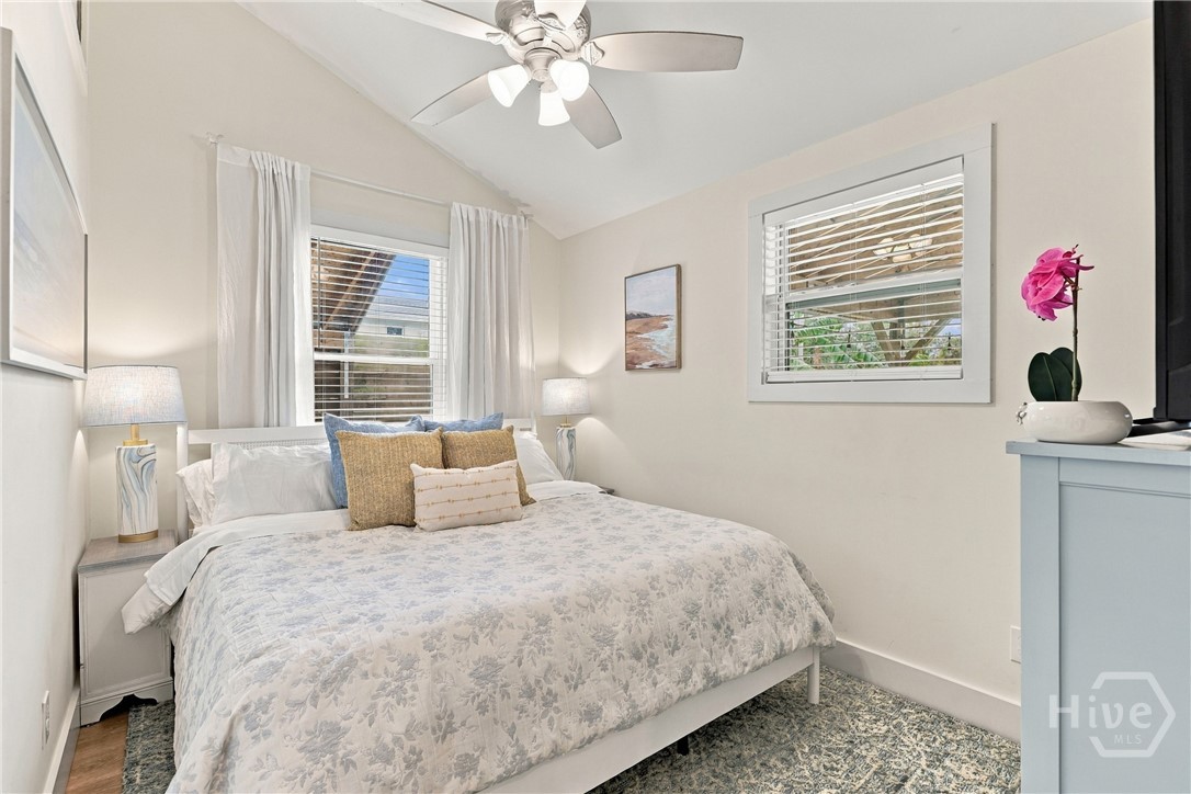 1213 5th Avenue Property Photo 36