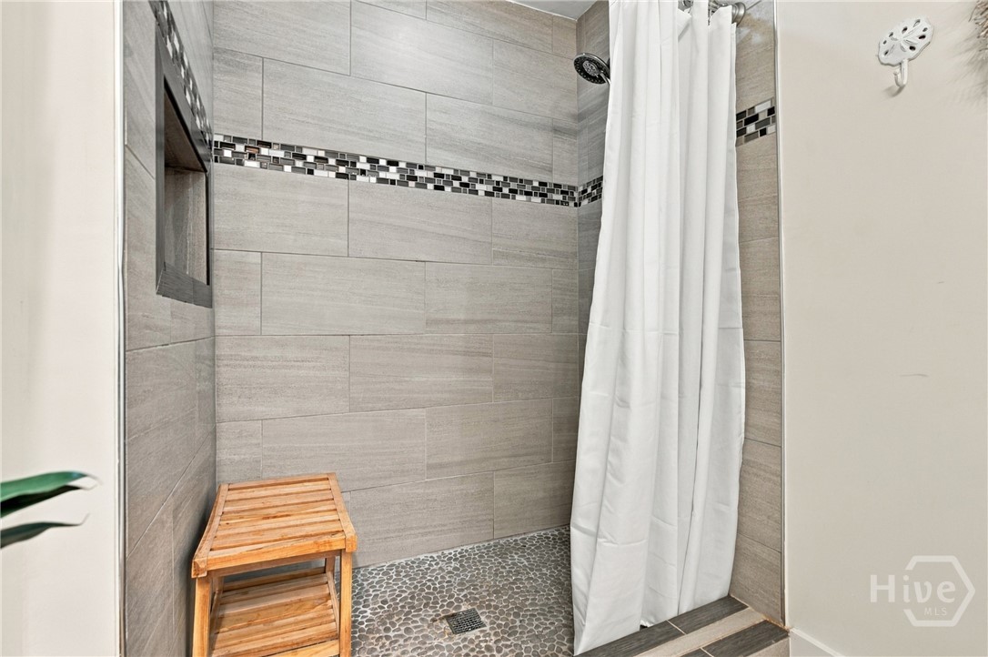 1213 5th Avenue Property Photo 40