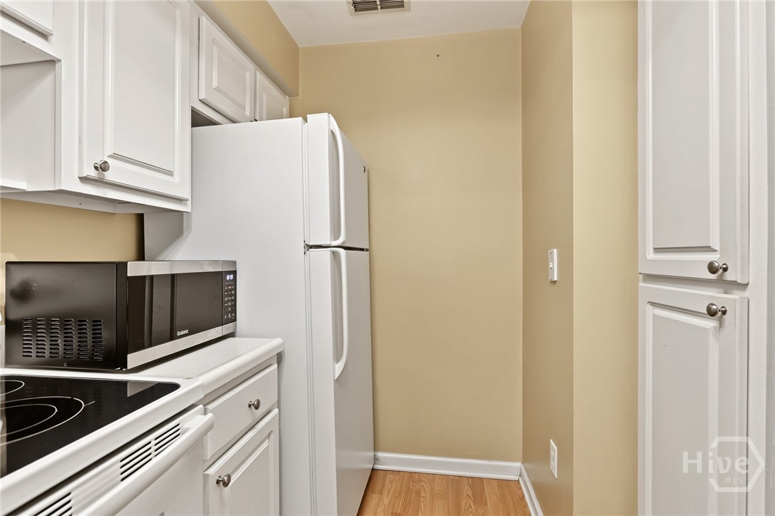 12300 Apache Avenue 1612 Property Photo 9