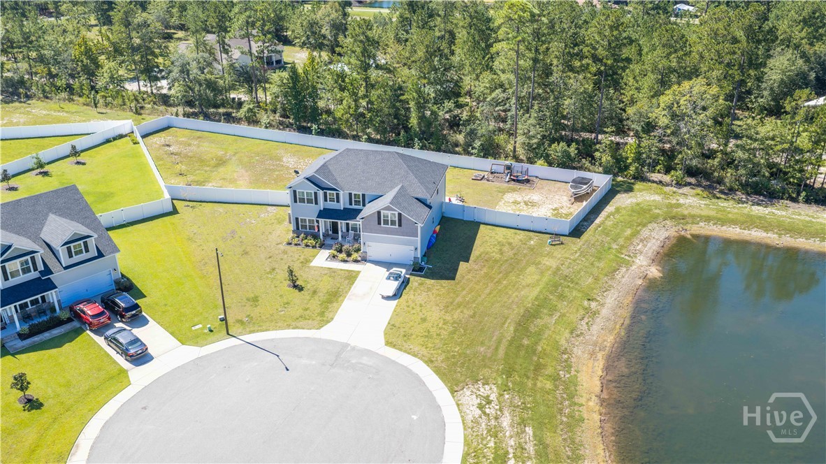 115 Finch Lane Property Photo 3