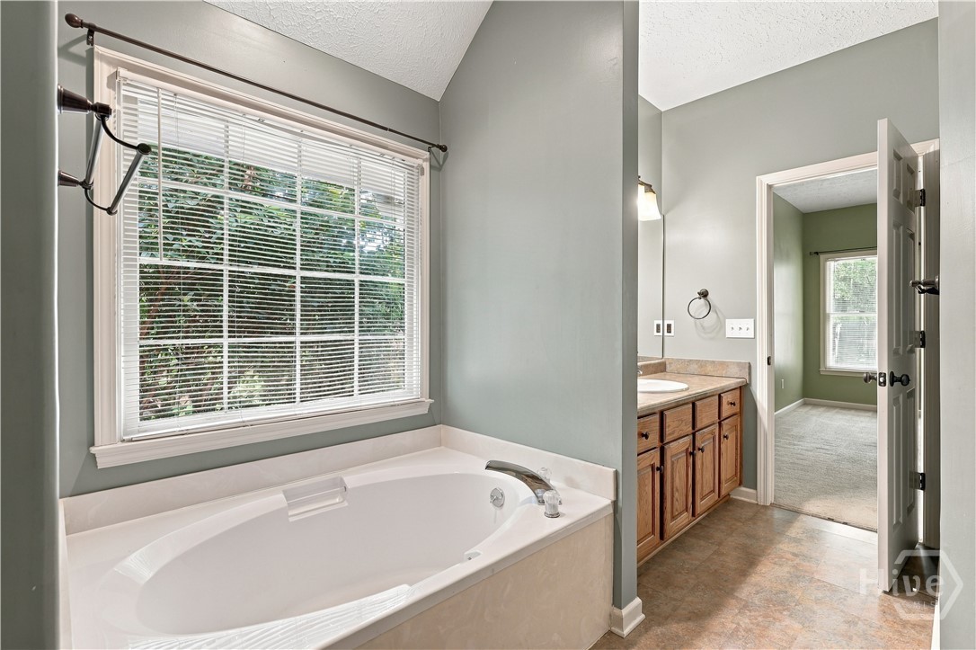 108 Lake Tomacheechee Drive Property Photo 28