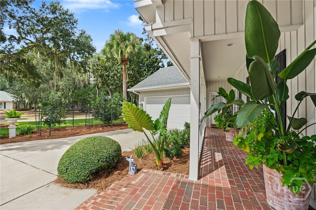 17 Middle Marsh Retreat Property Photo 5