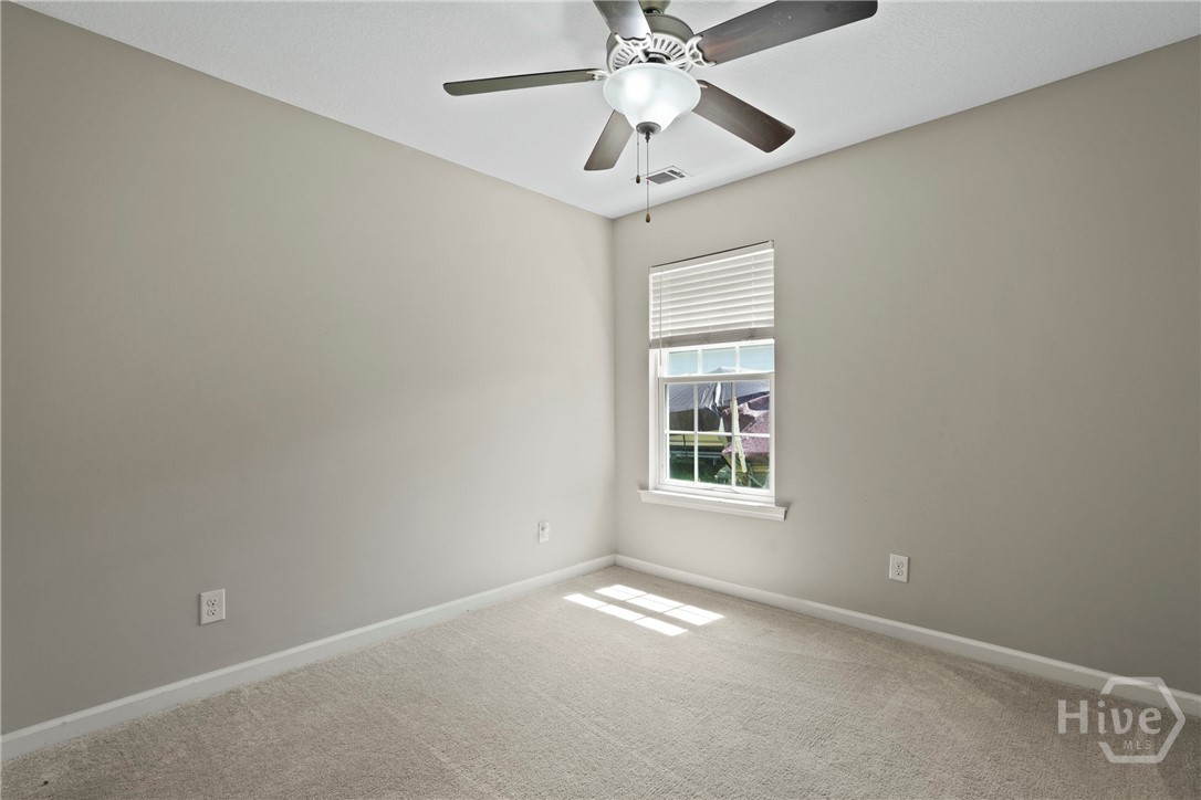 306 Madison Oaks Drive Property Photo 28