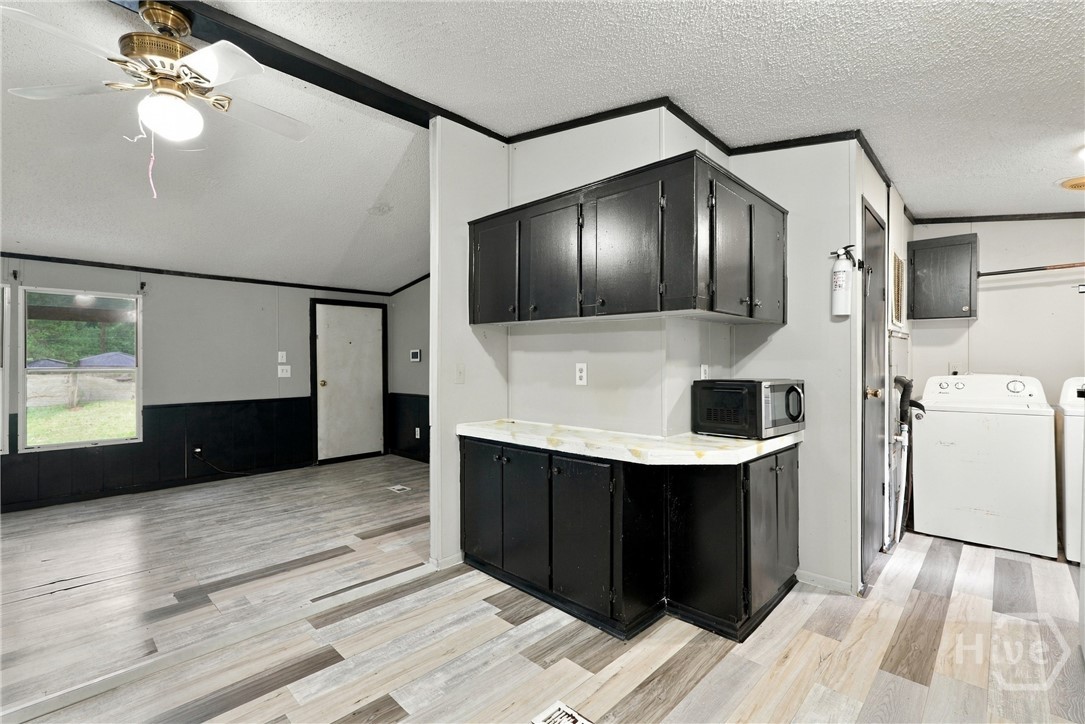 415 Shellie Helmey Road Property Photo 12