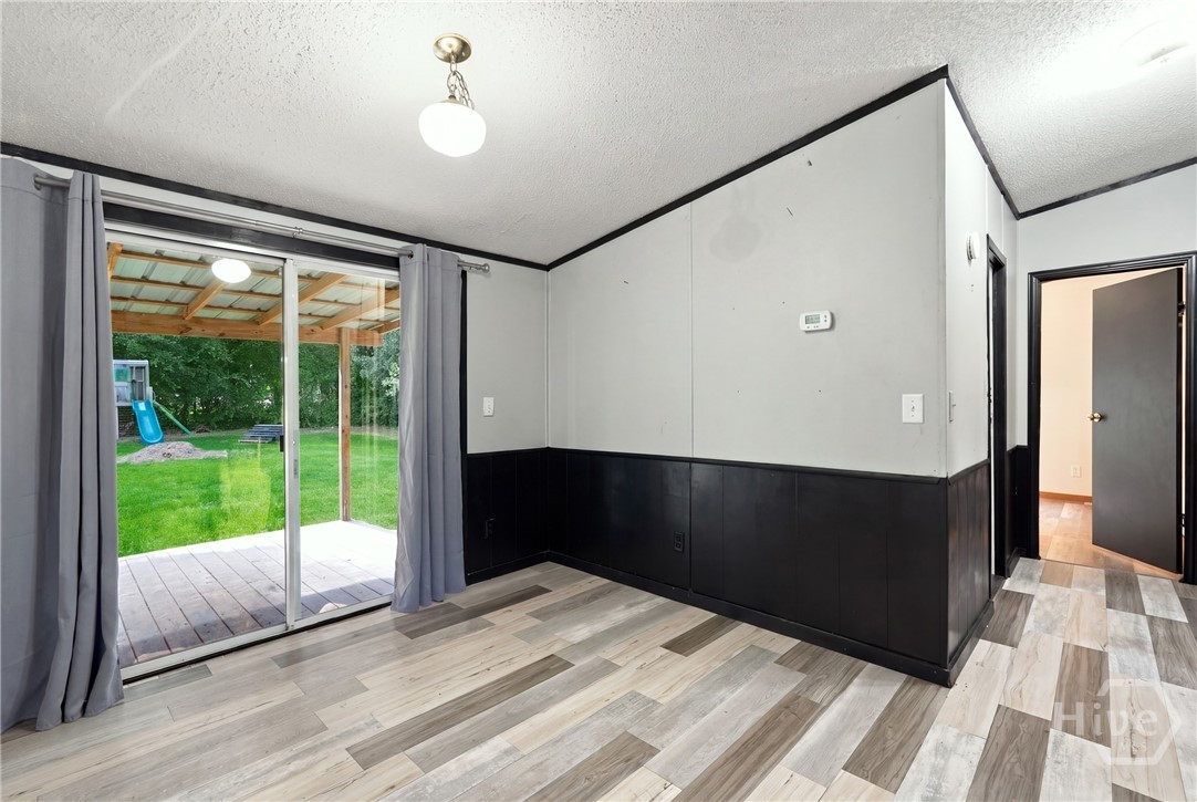415 Shellie Helmey Road Property Photo 15