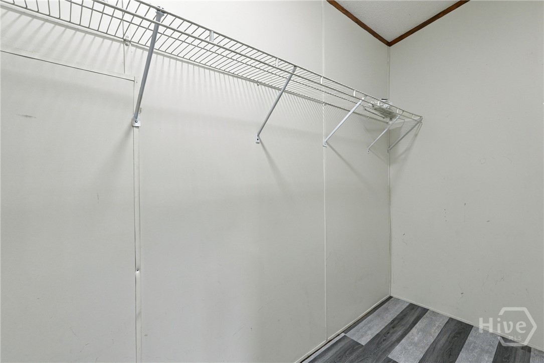 415 Shellie Helmey Road Property Photo 26