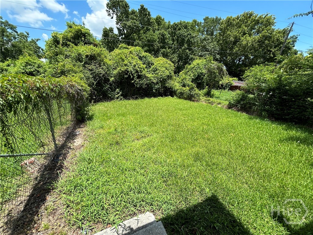 1824 E 39th Street Property Photo 10