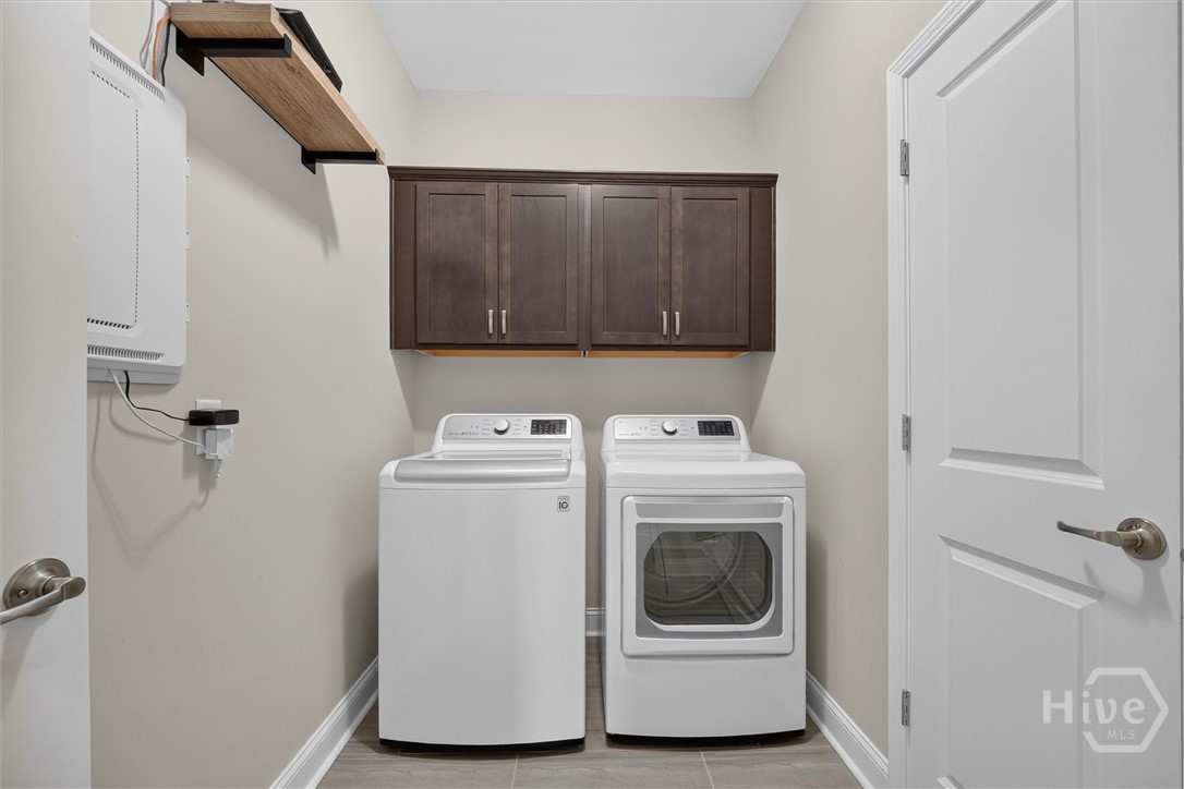 106 Champlain Drive Property Photo 33