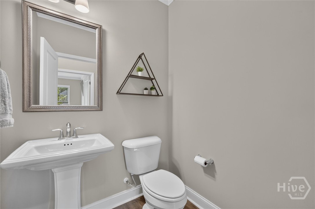 106 Champlain Drive Property Photo 34